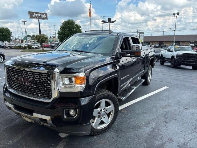 2015 GMC Sierra 2500 HD Crew Cab Standard Box 4-Wheel Drive Denali