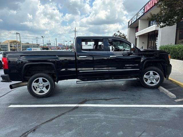 2015 GMC Sierra 2500 HD Crew Cab Standard Box 4-Wheel Drive Denali