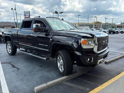 2015 GMC Sierra 2500 HD Crew Cab Standard Box 4-Wheel Drive Denali
