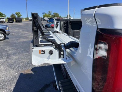 2025 GMC Sierra 2500 HD Crew Cab Standard Box 4-Wheel Drive SLT