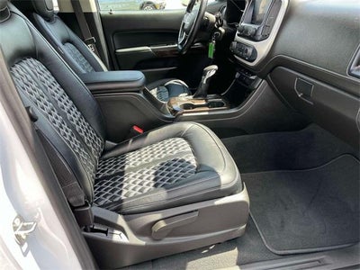 2022 GMC Canyon Crew Cab Short Box 4-Wheel Drive Elevation