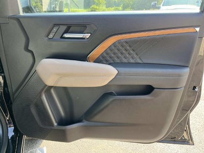2025 GMC Canyon Crew Cab Short Box 4-Wheel Drive Denali