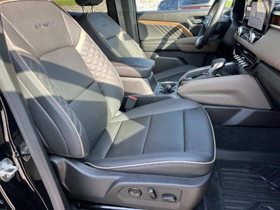2025 GMC Canyon Crew Cab Short Box 4-Wheel Drive Denali