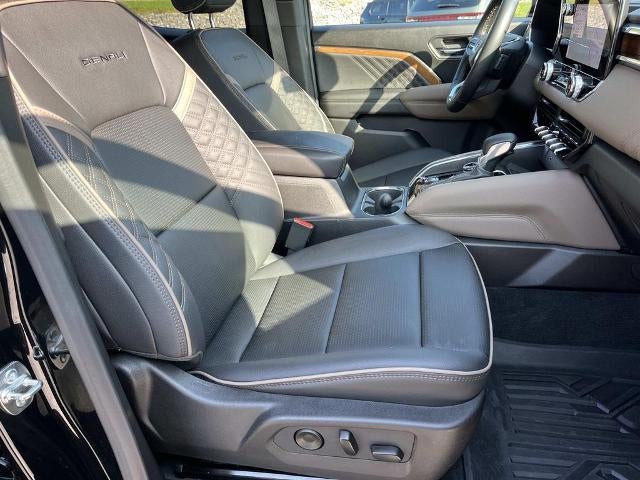 2025 GMC Canyon Crew Cab Short Box 4-Wheel Drive Denali