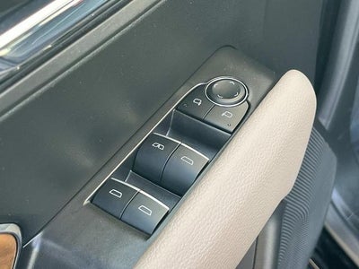 2025 GMC Canyon Crew Cab Short Box 4-Wheel Drive Denali