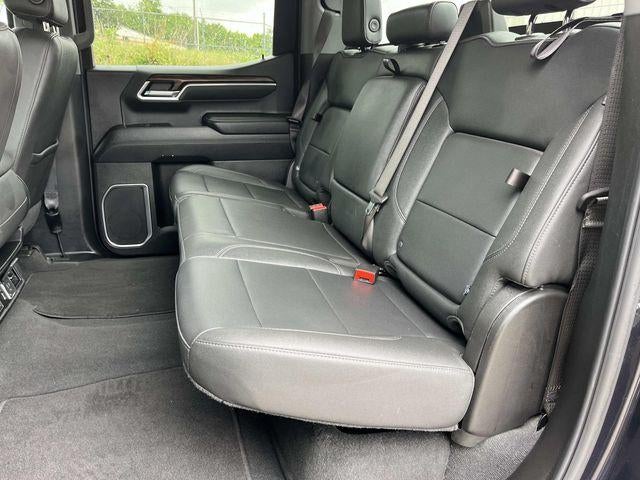 2025 GMC Sierra 1500 Crew Cab Short Box 4-Wheel Drive SLT