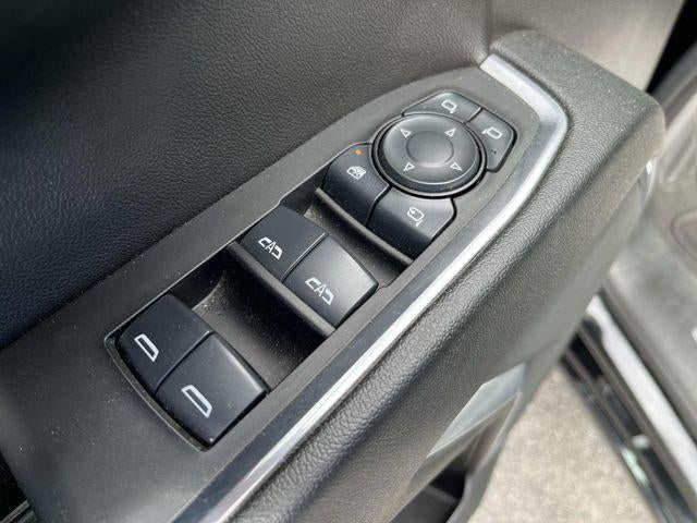 2025 GMC Sierra 1500 Crew Cab Short Box 4-Wheel Drive SLT