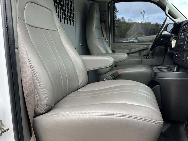 2023 GMC Savana Cargo Van 2500 Regular Wheelbase Rear-Wheel Drive