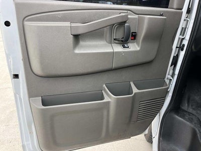 2023 GMC Savana Cargo Van 2500 Regular Wheelbase Rear-Wheel Drive