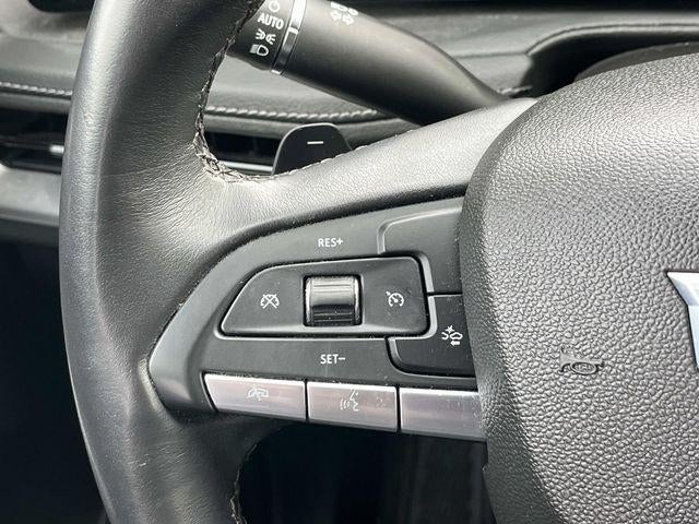 2024 Cadillac XT4 AWD 4dr Premium Luxury