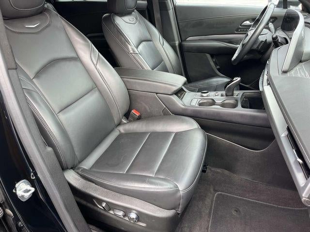 2024 Cadillac XT4 AWD 4dr Premium Luxury