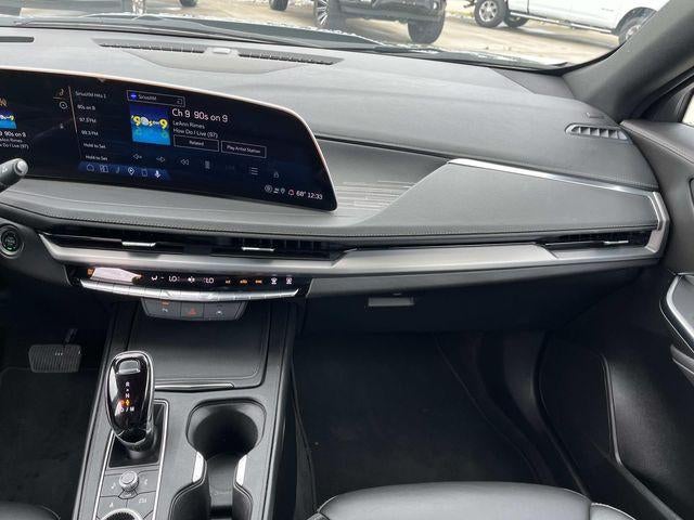 2025 Cadillac XT4 AWD 4dr Premium Luxury
