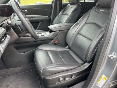 2025 Cadillac XT4 AWD 4dr Premium Luxury