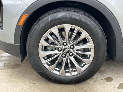 2025 Cadillac XT4 AWD 4dr Premium Luxury