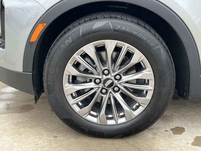 2025 Cadillac XT4 AWD 4dr Premium Luxury