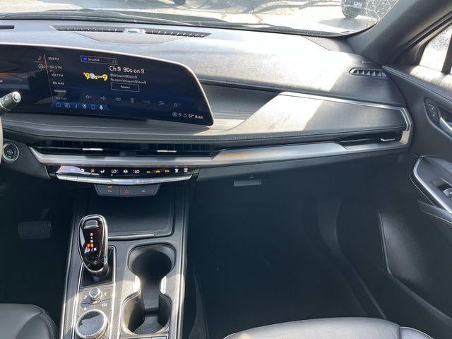 2025 Cadillac XT4 AWD 4dr Premium Luxury