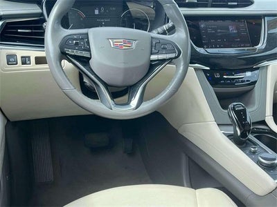 2023 Cadillac XT6 FWD 4dr Premium Luxury