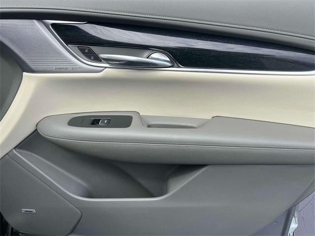 2023 Cadillac XT6 FWD 4dr Premium Luxury