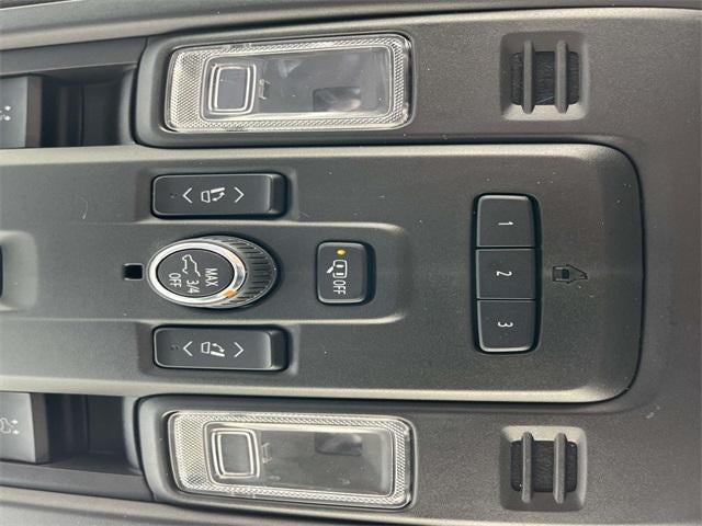 2023 Cadillac Escalade 4WD Premium Luxury