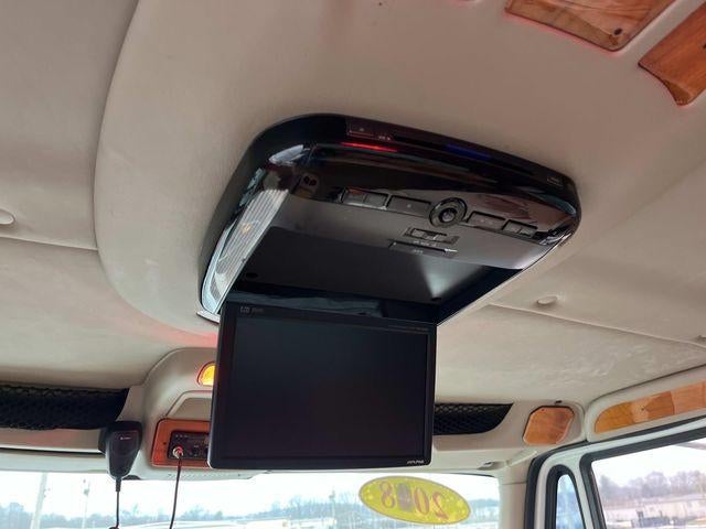 2008 International DuraStar 4400 SBA LP 4X2