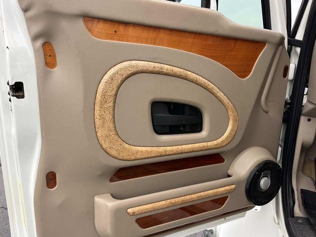 2008 International DuraStar 4400 SBA LP 4X2