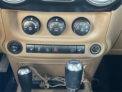 2011 Jeep Wrangler Unlimited 4WD 4dr Sahara