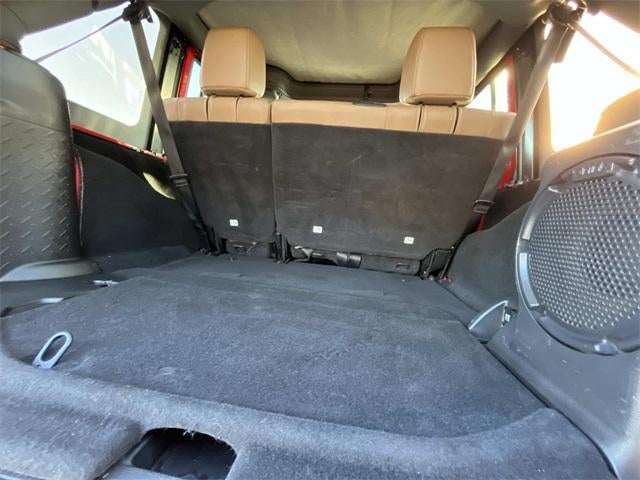 2011 Jeep Wrangler Unlimited 4WD 4dr Sahara