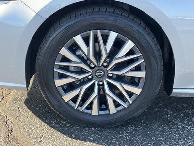 2023 Nissan Altima 2.5 SV Sedan