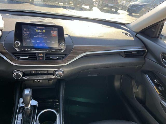 2023 Nissan Altima 2.5 SV Sedan