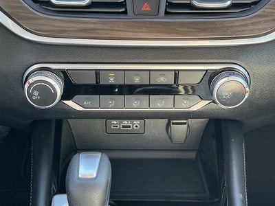 2023 Nissan Altima 2.5 SV Sedan