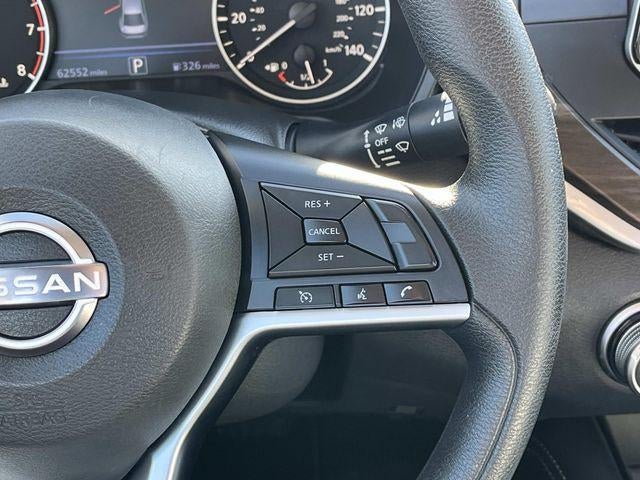 2023 Nissan Altima 2.5 SV Sedan