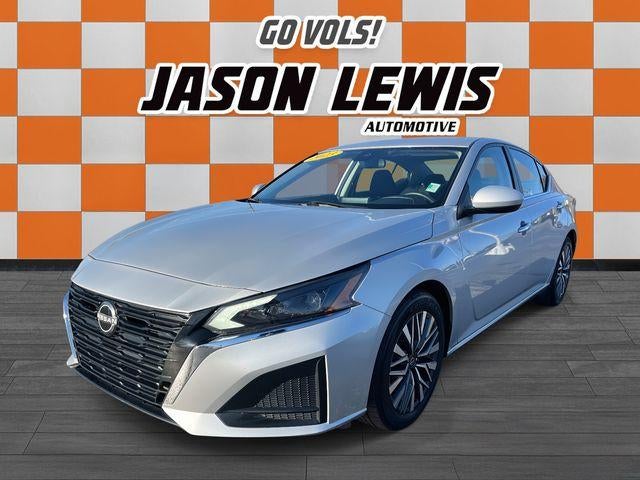 2023 Nissan Altima 2.5 SV Sedan