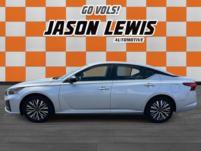 2024 Nissan Altima 2.5 SV Sedan