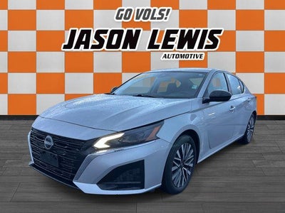 2024 Nissan Altima 2.5 SV Sedan