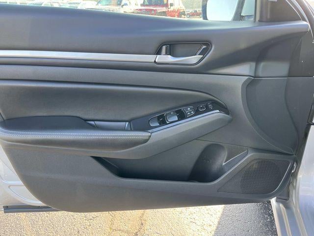 2023 Nissan Altima 2.5 SV Sedan