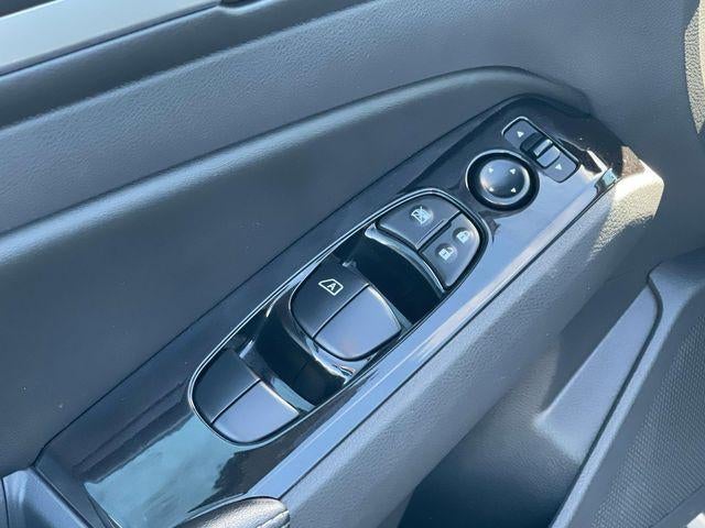 2023 Nissan Altima 2.5 SV Sedan