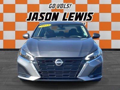 2023 Nissan Altima 2.5 SV Sedan