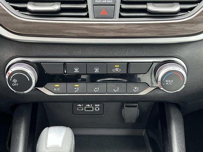 2024 Nissan Altima 2.5 SV Sedan