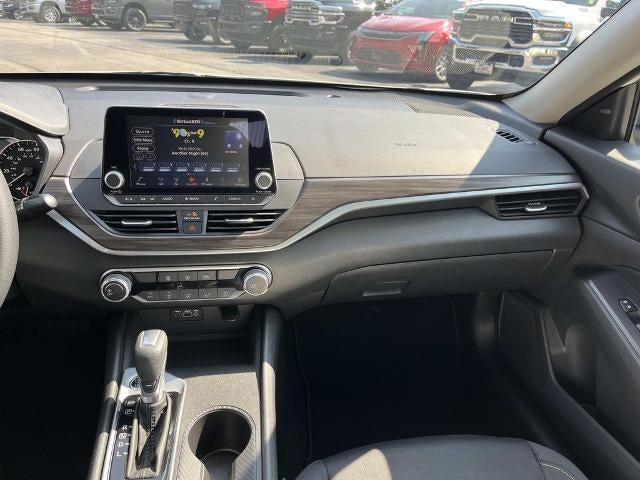 2025 Nissan Altima SV AWD