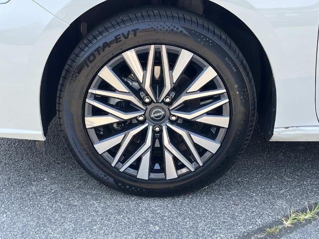2025 Nissan Altima SV AWD