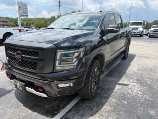 2021 Nissan Titan 4x4 Crew Cab PRO-4X