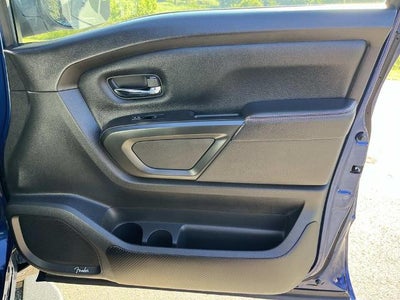 2021 Nissan Titan 4x4 Crew Cab PRO-4X