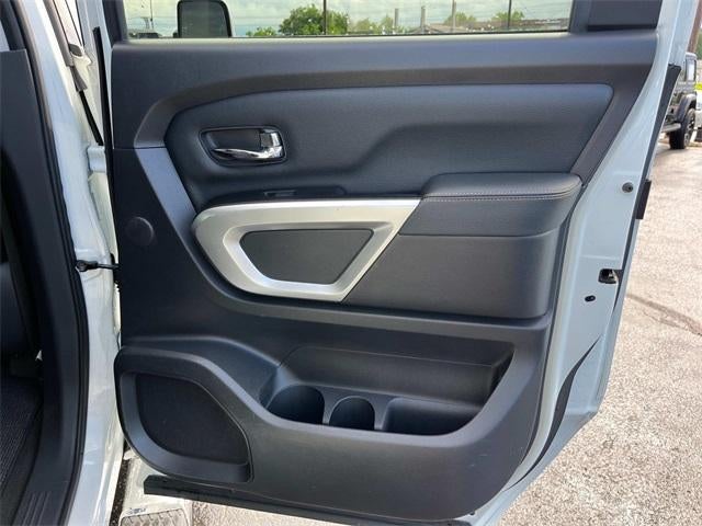 2018 Nissan Titan XD 4x4 Diesel Crew Cab SL