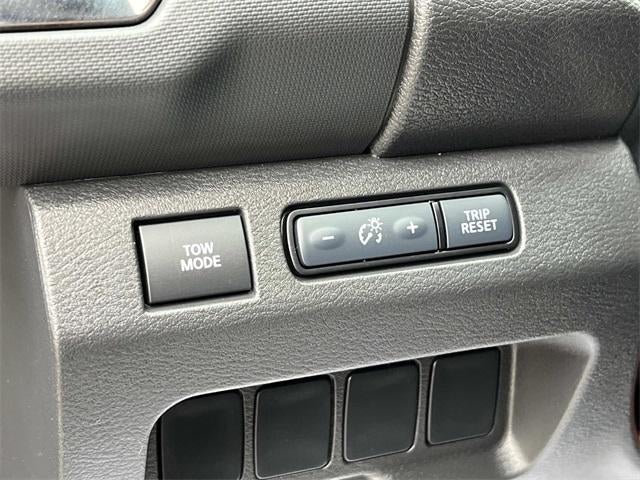 2024 Nissan Frontier Crew Cab 4x4 PRO-4X