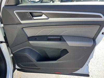 2022 Volkswagen Atlas 3.6L V6 SE w/Technology 4MOTION