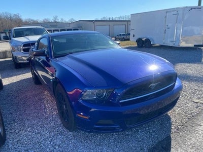 2013 Ford Mustang 2dr Cpe V6