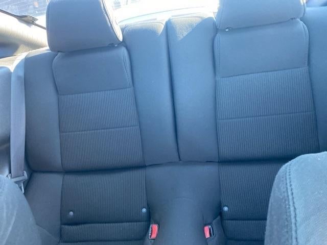 2013 Ford Mustang 2dr Cpe V6