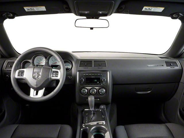 2013 Dodge Challenger 2dr Cpe SXT