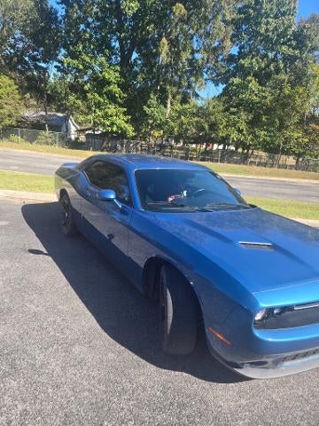 2020 Dodge Challenger SXT RWD