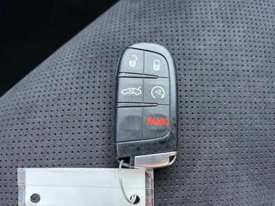 2022 Dodge Challenger R/T RWD